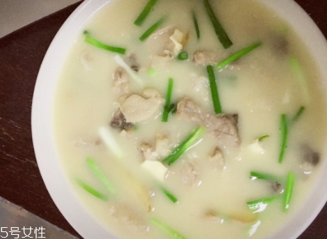 葡萄籽油可以炒菜嗎？葡萄籽油可以炒什么菜
