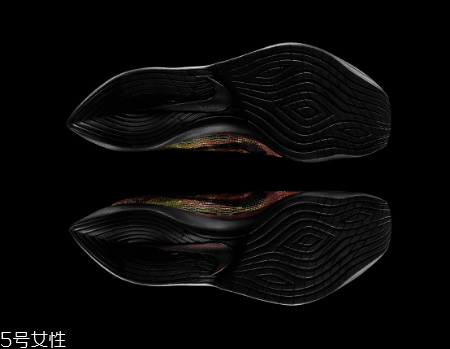耐克3d打印跑步鞋怎么樣？nike zoom vaporfly elite flyprint評測