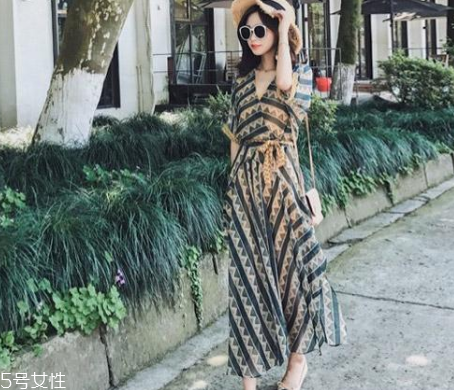 腿粗的女生夏天穿什么？腿粗女生夏季穿搭技巧