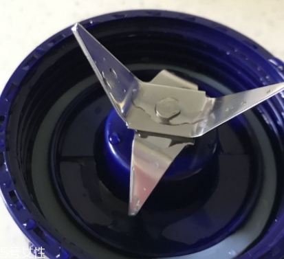 skg榨汁機(jī)怎么拆卸？skg榨汁機(jī)怎么安裝