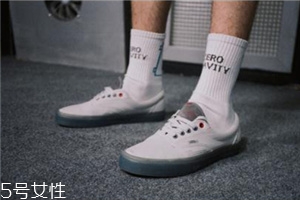 vans聯(lián)名c2h4太空零重力系列板鞋發(fā)售時(shí)間_多少錢？
