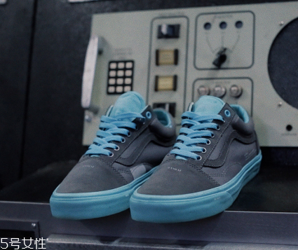 vans聯(lián)名c2h4太空零重力系列板鞋發(fā)售時(shí)間_多少錢？