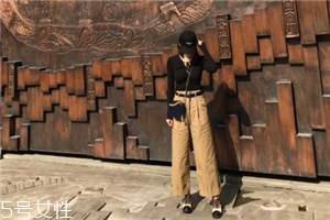 優(yōu)衣庫(kù)褲子尺碼偏大嗎？?jī)?yōu)衣庫(kù)褲子尺碼準(zhǔn)不準(zhǔn)