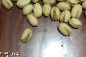 開心果是銀杏果嗎？開心果是白果嗎？
