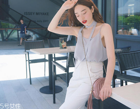 夏天約會穿什么衣服？夏天約會穿搭推薦