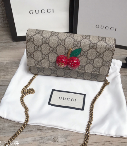 gucci櫻桃包尺寸多大？gucci櫻桃鏈條包尺寸