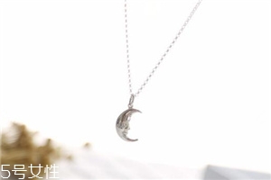 lily charmed是什么檔次？lily charmed項鏈檔次