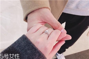 戒指有劃痕怎么辦？戒指上有劃痕怎么修復(fù)