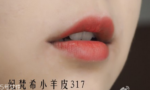 紀(jì)梵希小羊皮哪個顏色最火最好看 紀(jì)梵希小羊皮口紅試色