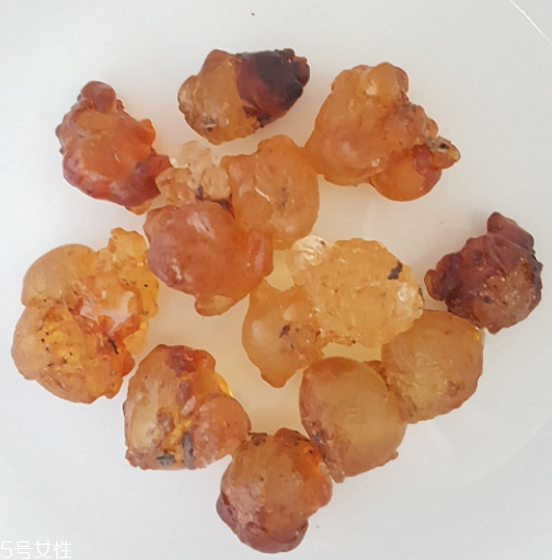 桃膠能生吃嗎？生吃桃膠可以嗎？