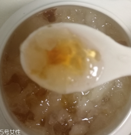 桃膠能和紅糖一起煮嗎？桃膠煮紅糖好嗎？