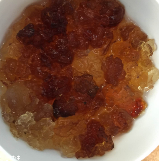 桃膠能治胃病嗎？胃病吃桃膠好嗎？