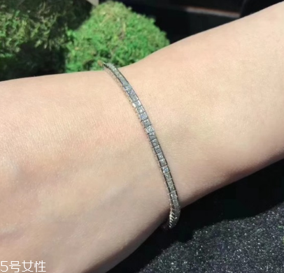 手鏈一般多少顆珠子？手鏈一般是幾個(gè)珠子？
