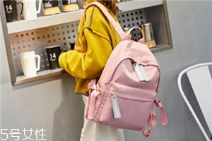 女生背什么包更甜美？適合甜美型女生的包包
