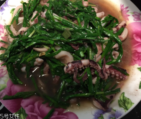 魷魚是海鮮嗎？魷魚屬于海鮮嗎？