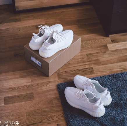 椰子350純白什么時(shí)候補(bǔ)貨？yeezy 350純白補(bǔ)貨量有多少？