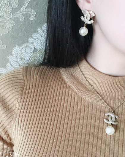 耳環(huán)什么材質(zhì)好？耳環(huán)常見材質(zhì)