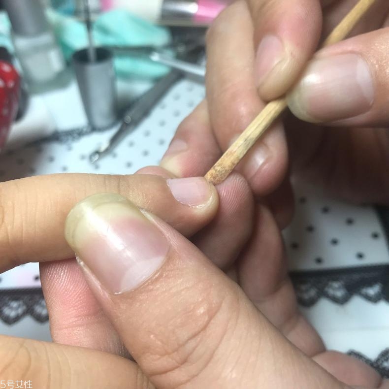 短指甲怎么上色？短指甲上色詳細(xì)步驟