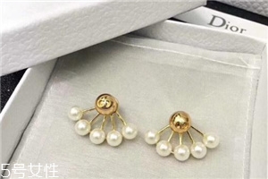 耳環(huán)發(fā)黃怎么清洗？耳環(huán)發(fā)黃清洗方法