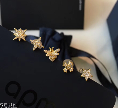 耳釘一定要純銀的嗎？耳釘不是銀的行嗎？