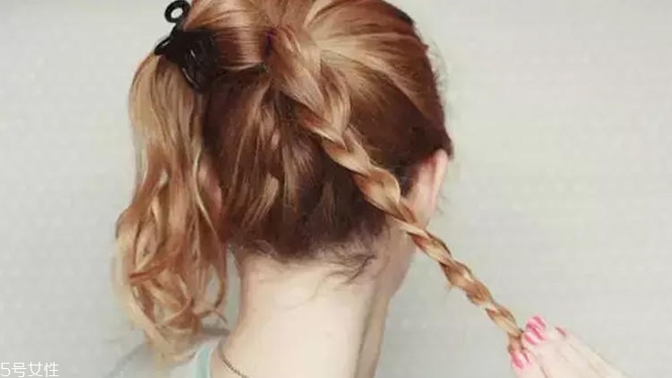 日?；ò^自己怎么弄 日常花苞頭快速教程