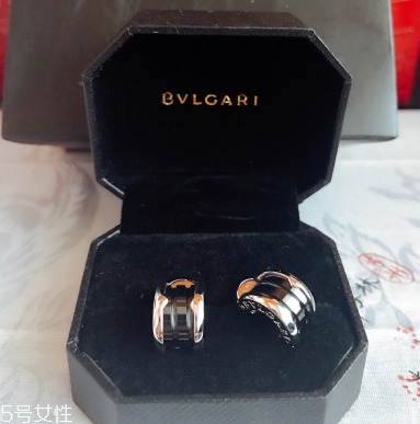 耳釘上的污垢怎么清洗？耳釘上有污垢怎么辦？
