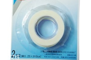 醫(yī)用膠布留下的膠痕怎么去除？