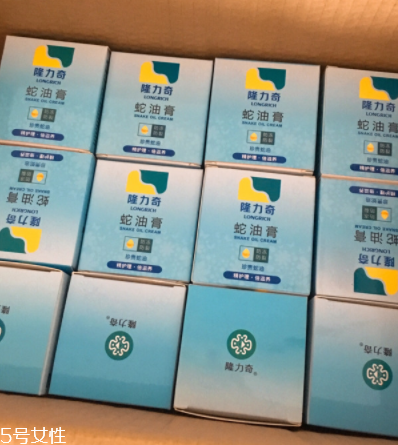 蛇油膏治腳氣嗎？腳氣可以用蛇油膏嗎？