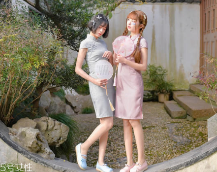中國風(fēng)連衣裙怎么搭配？中國風(fēng)連衣裙搭配圖片