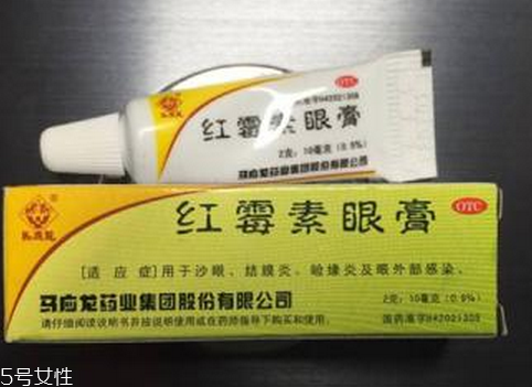 紅霉素眼膏能長期用嗎？紅霉素眼膏長期用有壞處嗎？