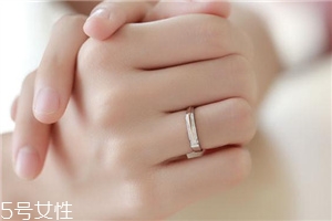 金大福和老鳳祥哪個(gè)好？金大福和老鳳祥品牌對(duì)比