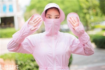 防曬衣可以防止曬黑嗎？防曬衣能不能防曬黑？