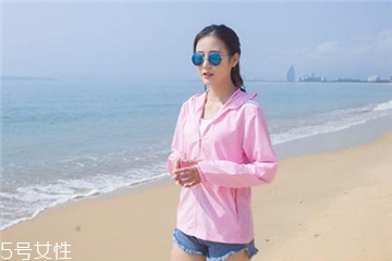 防曬衣上的油怎么洗？防曬衣上滴了油用什么洗？
