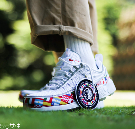 耐克國旗印花系列鞋子多少錢_有哪幾款？