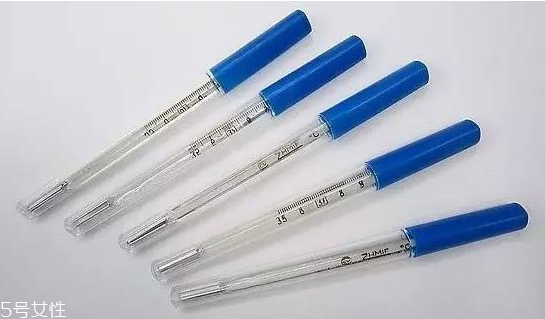 體溫計能測水溫嗎？水溫能用體溫計測嗎？