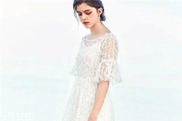 胸大適合什么連衣裙？胸大穿什么連衣裙好看？