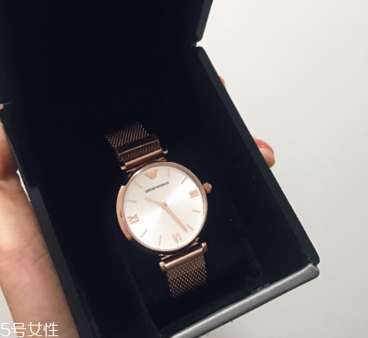 手表可以托運(yùn)上飛機(jī)嗎？手表能不能帶上飛機(jī)？