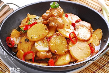 土豆絲炒雞蛋的做法 土豆絲炒雞蛋怎么做？
