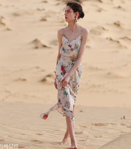 相親穿什么衣服合適？夏季相親穿什么好？