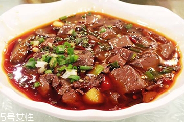 雞血能吃嗎？雞血吃了會怎樣？