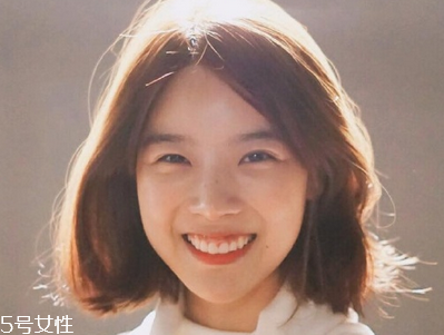 臉上有痘痘可以去角質嗎 臉上有痘痘能去角質嗎