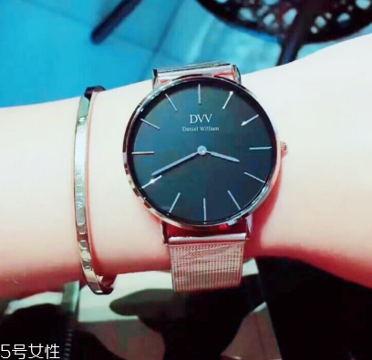 手表保護(hù)膜要撕嗎？手表保護(hù)膜撕不撕？
