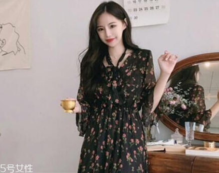 矮個(gè)子穿長(zhǎng)裙怎么搭配？矮個(gè)子穿長(zhǎng)裙搭配技巧