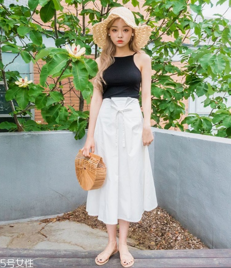 夏天戴什么帽子好看？夏季帽子搭配圖片