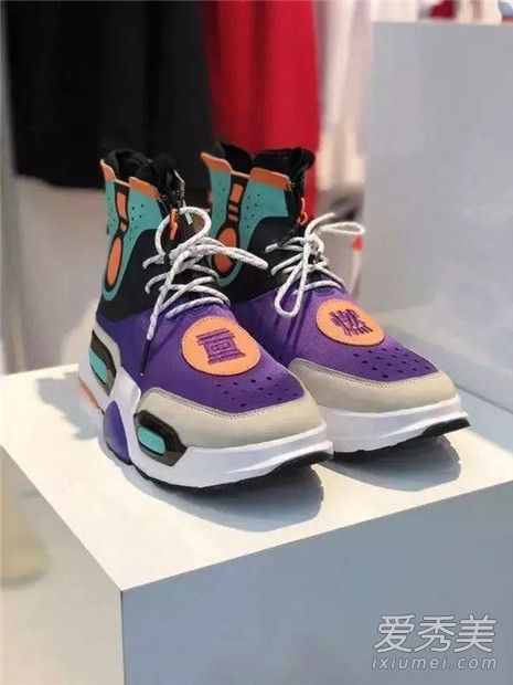 李寧悟道2ace多少錢(qián)？李寧悟道2ace價(jià)格