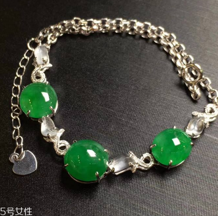 翡翠手鏈多少錢？翡翠手鏈正品價格