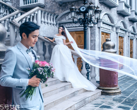 婚紗定金可以退嗎？婚紗定了還能退嗎？
