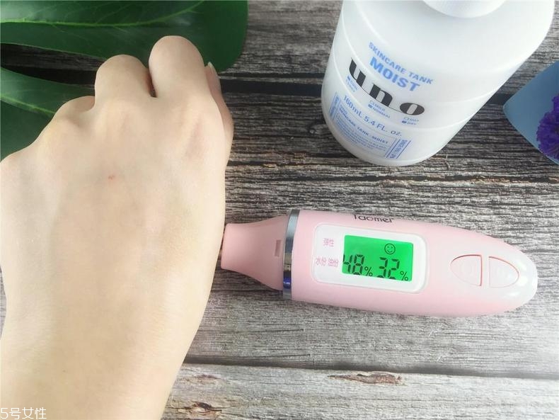 吾諾乳液好不好 吾諾乳液保濕效果評(píng)測