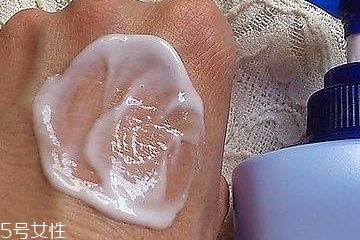 乳液拉絲說明什么？可以拉絲的乳液好不好？