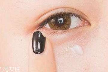 眼霜開(kāi)封后保質(zhì)期多久？眼霜開(kāi)封多久不能用？